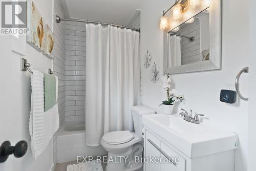 203 Bullis Rd, Brighton, ON - Indoor Photo Showing Bathroom