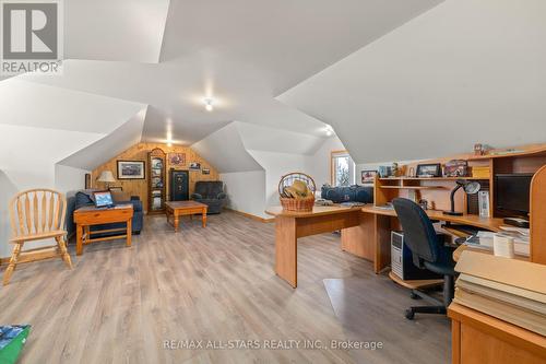 66 West St N, Kawartha Lakes, ON - Indoor Photo Showing Office