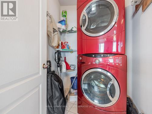 #Lph 8 -2111 Lake Shore Blvd  W, Toronto, ON - Indoor Photo Showing Laundry Room