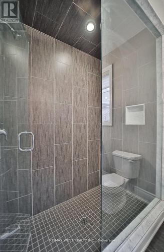70 Tiburon Tr, Vaughan, ON - Indoor Photo Showing Bathroom