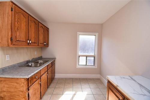 281 East Avenue N, Hamilton, ON - Indoor Photo Showing Kitchen With Double Sink