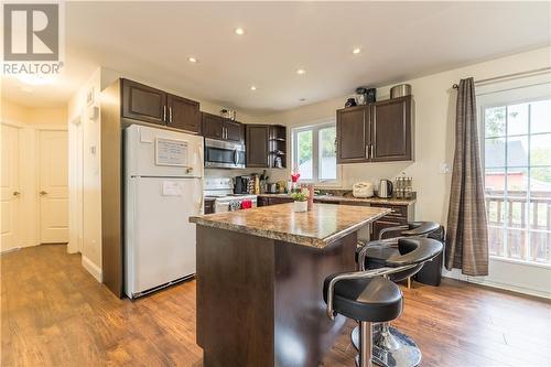 376 James Street, Pembroke, ON - Indoor Photo Showing Kitchen