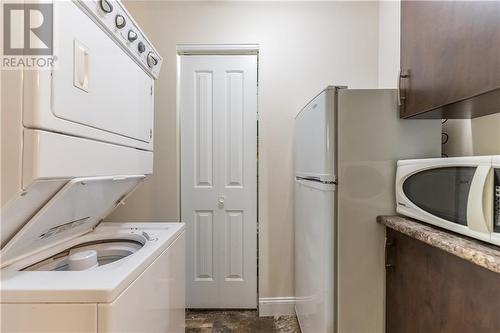 376 James Street, Pembroke, ON - Indoor Photo Showing Laundry Room
