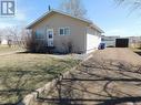 16 H Avenue, Willow Bunch, SK  - Outdoor 