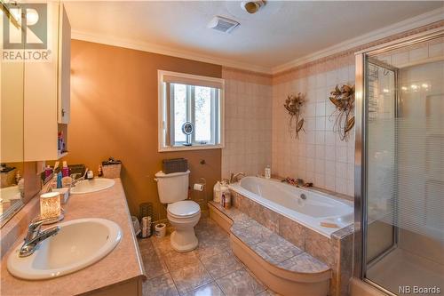 521 Rue Boisjoli, Tracadie, NB - Indoor Photo Showing Bathroom