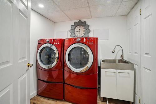 2228 Upper Middle Road|Unit #2, Burlington, ON - Indoor Photo Showing Laundry Room