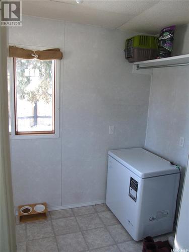 200 Freeman Street, Richmound, SK - Indoor Photo Showing Laundry Room