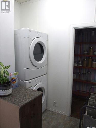 200 Freeman Street, Richmound, SK - Indoor Photo Showing Laundry Room