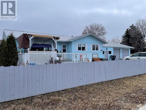 303 Westview Drive, Coronach, SK - Outdoor