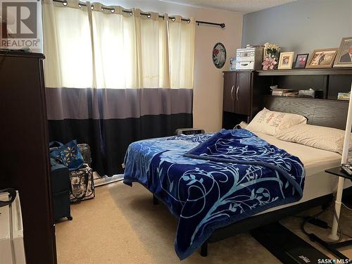 303 Westview Drive, Coronach, SK - Indoor Photo Showing Bedroom