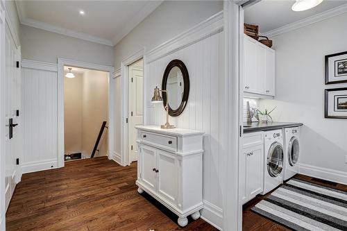 1043 Jerseyville Road W, Ancaster, ON - Indoor Photo Showing Laundry Room