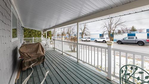 1809 Cook Street, Creston, BC - Outdoor With Exterior