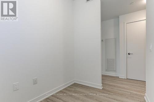 #418 -250 Lawrence Ave W, Toronto, ON - Indoor Photo Showing Other Room