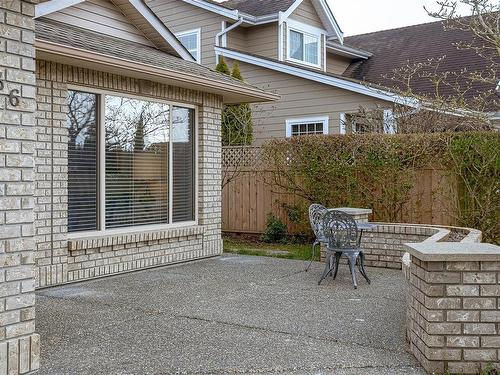 836 Mulholland Dr, Parksville, BC - Outdoor