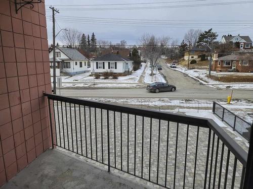 202 165 Court Street N, Thunder Bay, ON - Outdoor With Balcony
