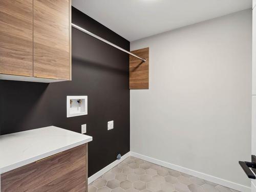 2109 Linfield Drive, Kamloops, BC - Indoor Photo Showing Bathroom