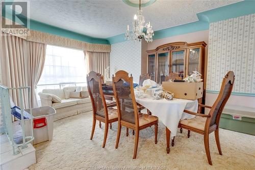 11060 Riverside Drive East, Windsor, ON - Indoor Photo Showing Dining Room