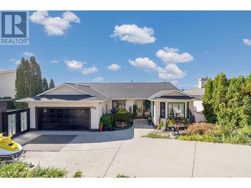 882 Toovey Road, Kelowna, BC - Outdoor With Facade