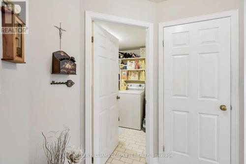505 - 6 Village Green Boulevard, Hamilton, ON - Indoor Photo Showing Laundry Room