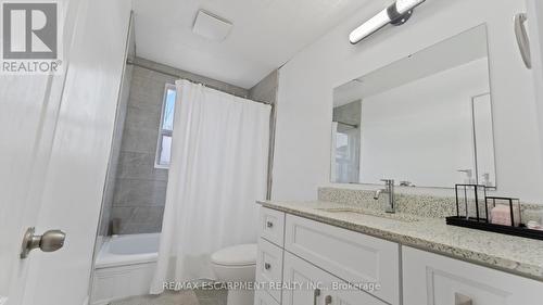 249 Highway 8, Hamilton, ON - Indoor Photo Showing Bathroom