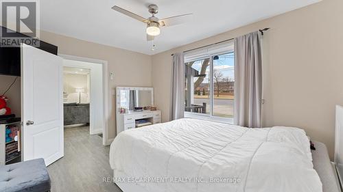 249 Highway 8, Hamilton, ON - Indoor Photo Showing Bedroom