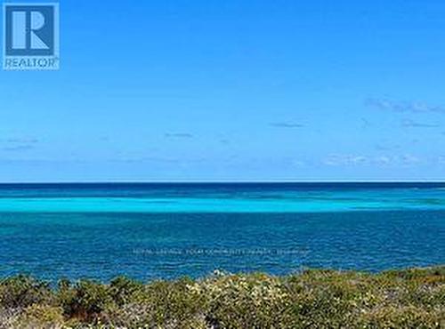 18 Lots Grand Turk Island, Turks Caicos Island, ON 