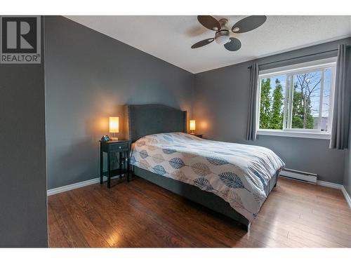 8909 92Nd Avenue Unit# 206, Osoyoos, BC - Indoor Photo Showing Bedroom