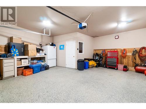 4003 Greaves Road, Eagle Bay, BC - Indoor Photo Showing Garage