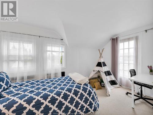 11890 Riverside Drive East Unit# A, Windsor, ON - Indoor Photo Showing Bedroom