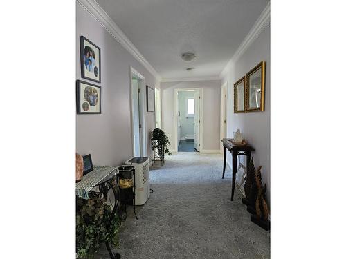 303 Nelson Avenue, Nakusp, BC - Indoor Photo Showing Other Room