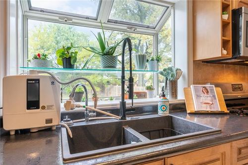 101 Irene Avenue, Stoney Creek, ON - Indoor Photo Showing Kitchen With Double Sink