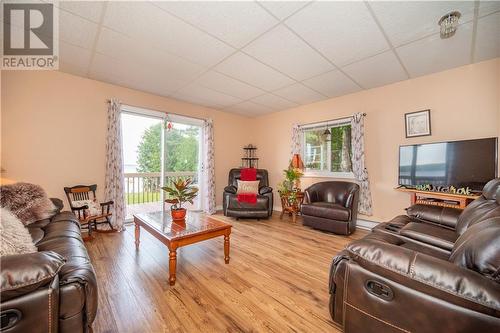 347 Black Point Road, Golden Lake, ON - Indoor Photo Showing Living Room