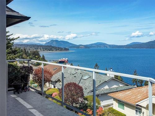 505 Seaview Way, Cobble Hill, BC - Outdoor With Body Of Water With View