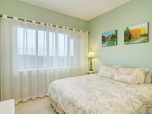 505 Seaview Way, Cobble Hill, BC - Indoor Photo Showing Bedroom