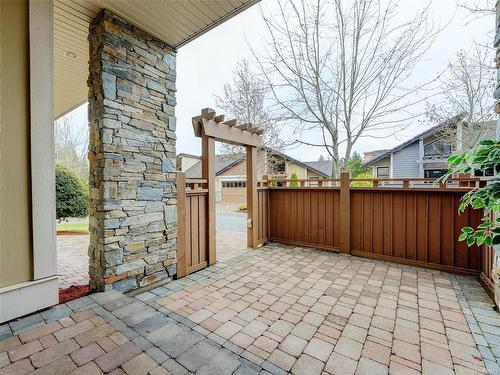 10-630 Brookside Rd, Colwood, BC - Outdoor