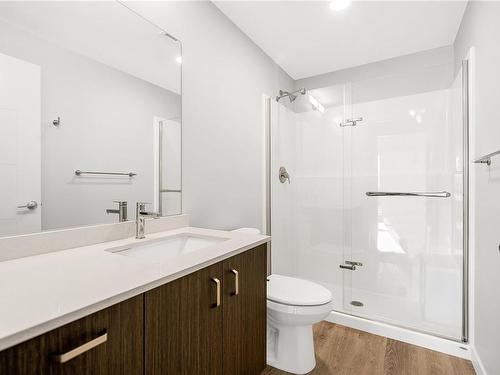 114-140 Jensen Ave West, Parksville, BC - Indoor Photo Showing Bathroom