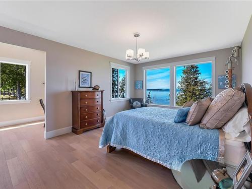 1179 Barnes Rd, Crofton, BC - Indoor Photo Showing Bedroom