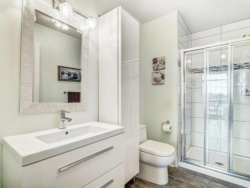 Salle de bains - 304-2875 Av. Du Cosmodôme, Laval (Chomedey), QC - Indoor Photo Showing Bathroom