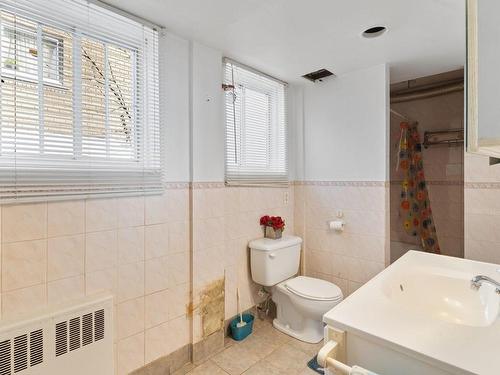 Bathroom - 5470  - 5474 Rue Bélanger, Montréal (Rosemont/La Petite-Patrie), QC 