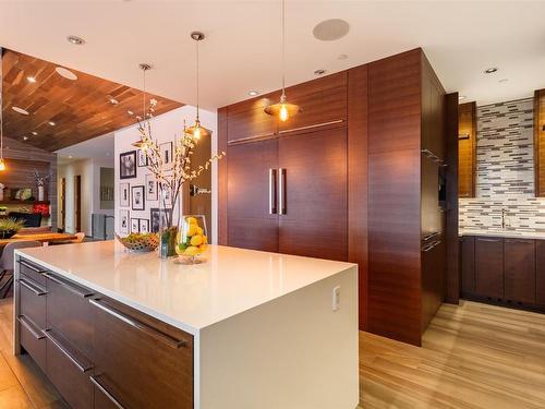 1669 Lakestone Drive, Lake Country, BC - Indoor Photo Showing Kitchen