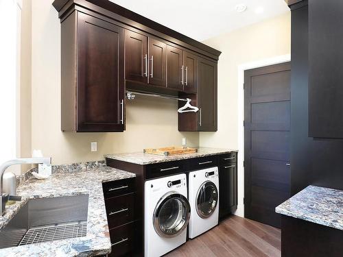2426 Andover Rd, Nanoose Bay, BC - Indoor Photo Showing Laundry Room