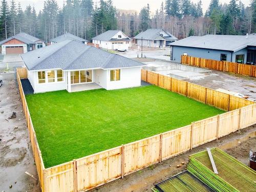 720 Salmonberry St, Campbell River, BC - Outdoor