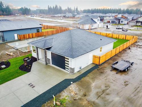 720 Salmonberry St, Campbell River, BC - Outdoor With Deck Patio Veranda