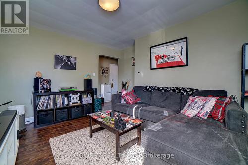 99 Douglas St, Greater Sudbury, ON - Indoor Photo Showing Living Room