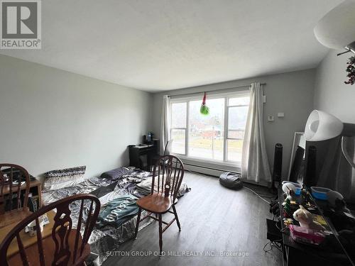1 Balfour Pl, London, ON - Indoor Photo Showing Other Room