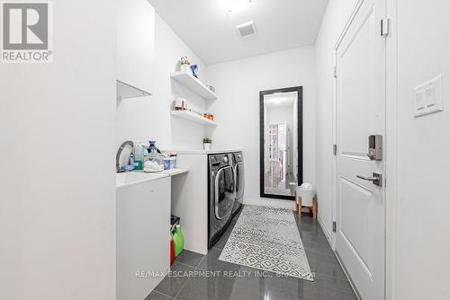 #173 -30 Times Square Blvd, Hamilton, ON - Indoor Photo Showing Laundry Room