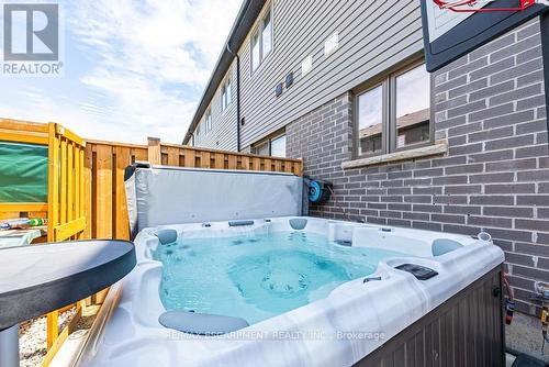 #173 -30 Times Square Blvd, Hamilton, ON - Outdoor With Exterior