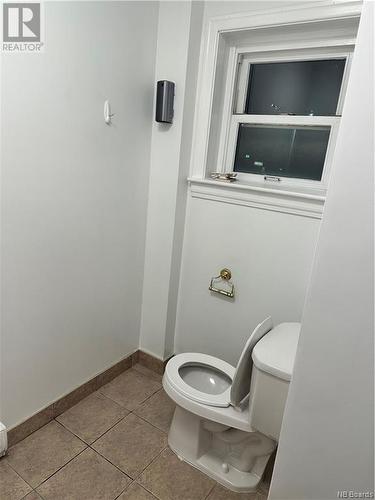 16-24 Waterloo Street, Saint John, NB - Indoor Photo Showing Bathroom