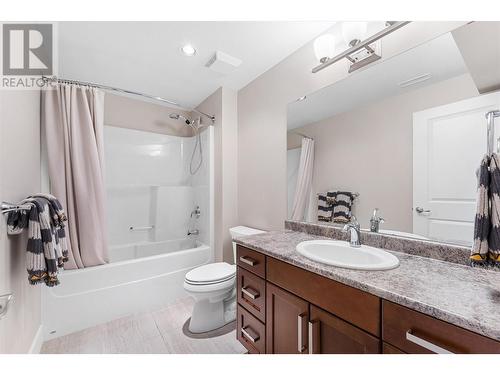 13080 Gibbons Drive, Lake Country, BC - Indoor Photo Showing Bathroom