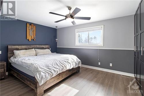 6665 Cedar Acres Drive, Ottawa, ON - Indoor Photo Showing Bedroom